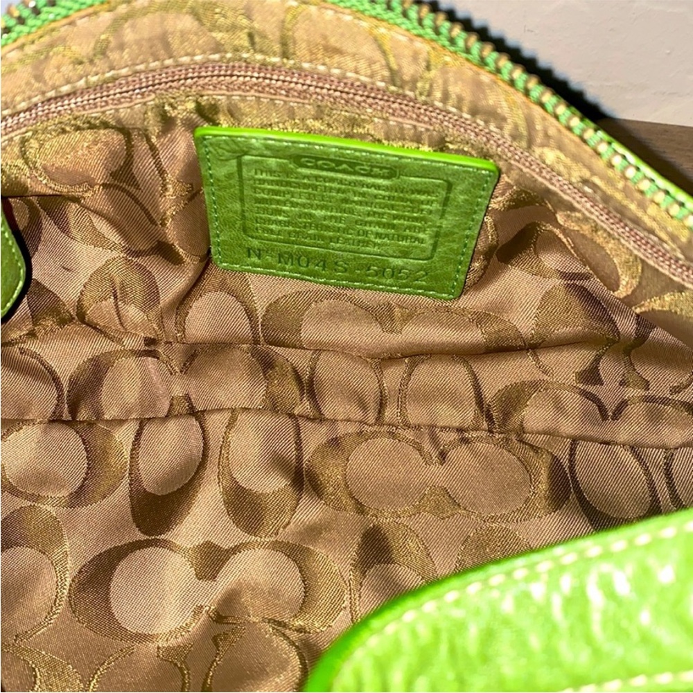 COACH Vintage Y2K Hampton Demi Leather Small Green Shoulder Bag Purse 5052 - Picture 8 of 9
